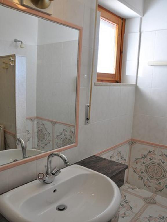 Hotel L'Oasi Cala Gonone Værelse billede